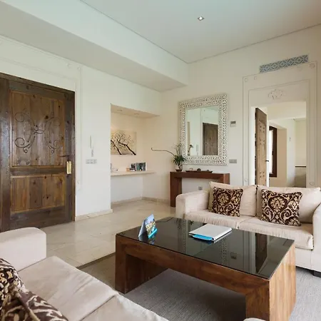 Puerto Del Carmen Sleeps 4 Pool Air Con Wifi Villa *
